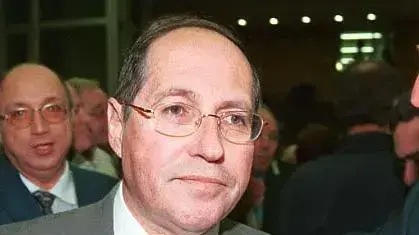 אליקים רובינשטין אליקים רובינשטין