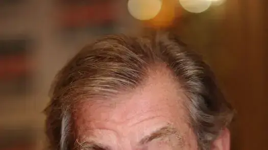 איאן מקאלן איאן מקאלן