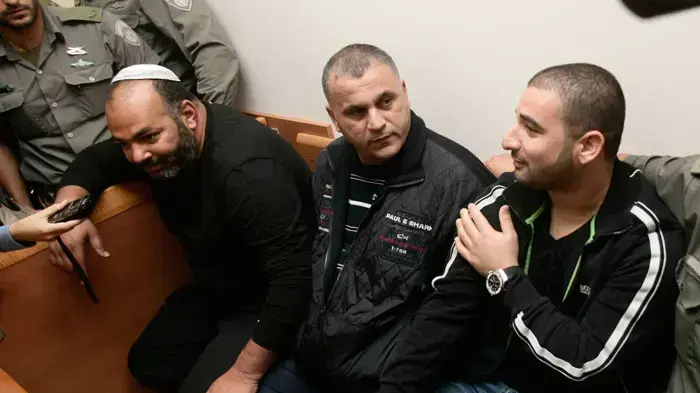 שי שירזי ושלום דומרני מובלים להארכת מעצר, ינואר 2011 שי שירזי ושלום דומרני מובלים להארכת מעצר, ינואר 2011
