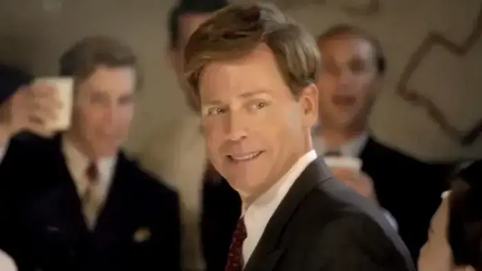 גרג קינאר כג'ון פ. קנדי בסדרה The Kennedys גרג קינאר כג'ון פ. קנדי בסדרה The Kennedys