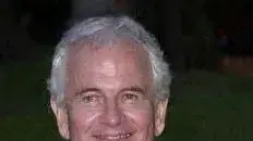 איאן הולם