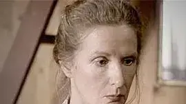 אמא רות פישר מהסידרה עמוק באדמה אמא רות פישר מהסידרה עמוק באדמה