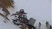 זירת התאונה של חתול השלג בחרמון (ערוץ 10) זירת התאונה של חתול השלג בחרמון (ערוץ 10)