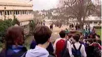 פינוי תלמידים מבית ספר בירושלים לאחר רעידת האדמה (ערוץ 10) פינוי תלמידים מבית ספר בירושלים לאחר רעידת האדמה (ערוץ 10)