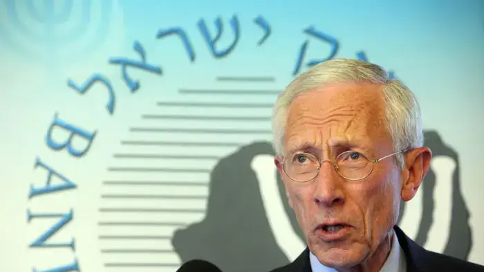 מסיבת עיתונאים של נגיד בנק ישראל, סטנלי פישר במהלך הגשת דוח שנתי. מרץ 2011 מסיבת עיתונאים של נגיד בנק ישראל, סטנלי פישר במהלך הגשת דוח שנתי. מרץ 2011