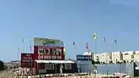 אתר הבניה בכרמיאל שמפעילה החברה החשודה בזיופים צילום מערוץ עשר אתר הבניה בכרמיאל שמפעילה החברה החשודה בזיופים צילום מערוץ עשר