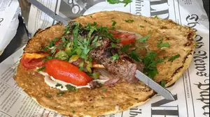 דרקסלר בשוק הכרמל (רעות סהר)